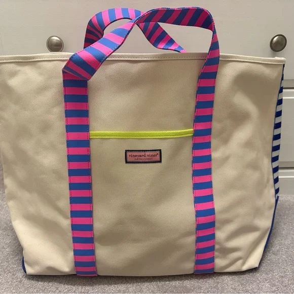 Vineyard Vines X Large Tote with Pink and Blue Accents - NWOT - Picture 3 of 12